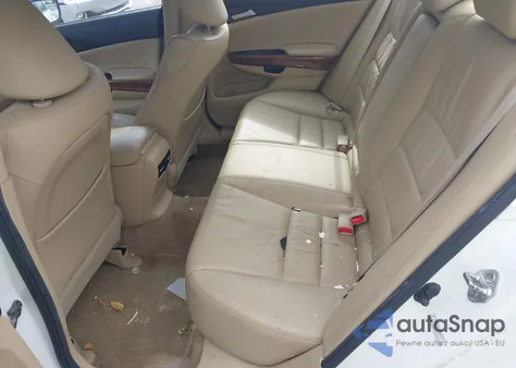 2011 Honda Accord 3.5 Ex-L из США, поврежденный, VIN 1HGCP3F83BA007157